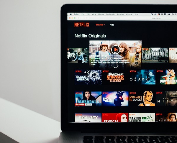 Netflix Vs Hulu Vs Amazon Prime Which Should You Subscribe To Netflix Originals