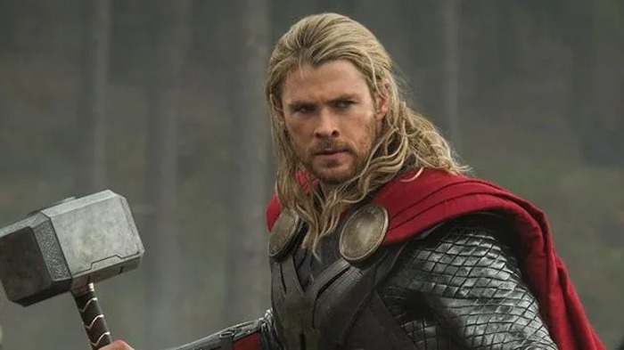 Fat Thor God Of War Ragnarock - The Influence Of Marvel And Chris Hemsworth