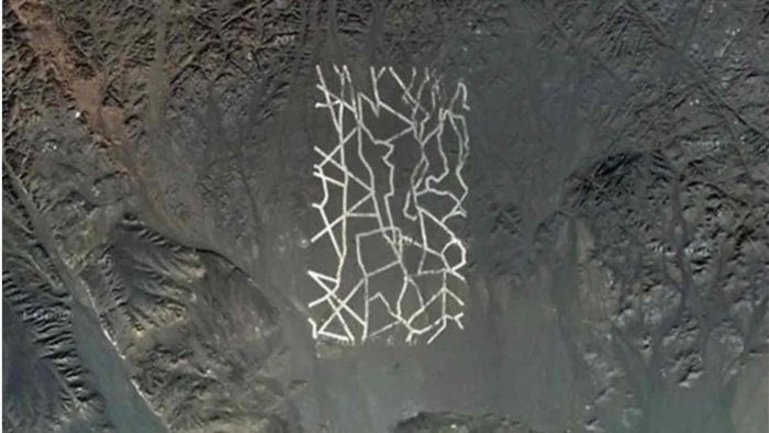 Weird Google Earth Desert Etchings